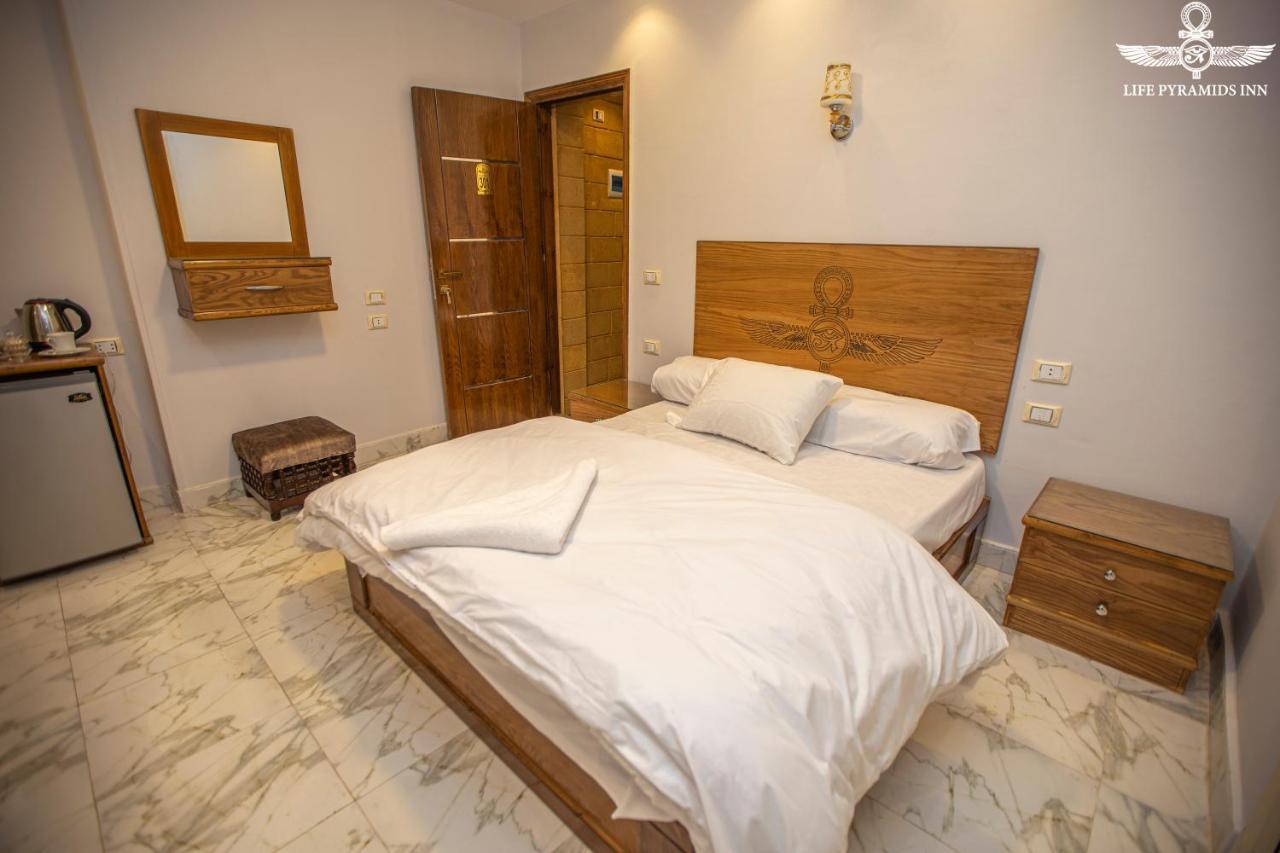 Life Pyramids Inn Kafrat al Jabal Exterior photo