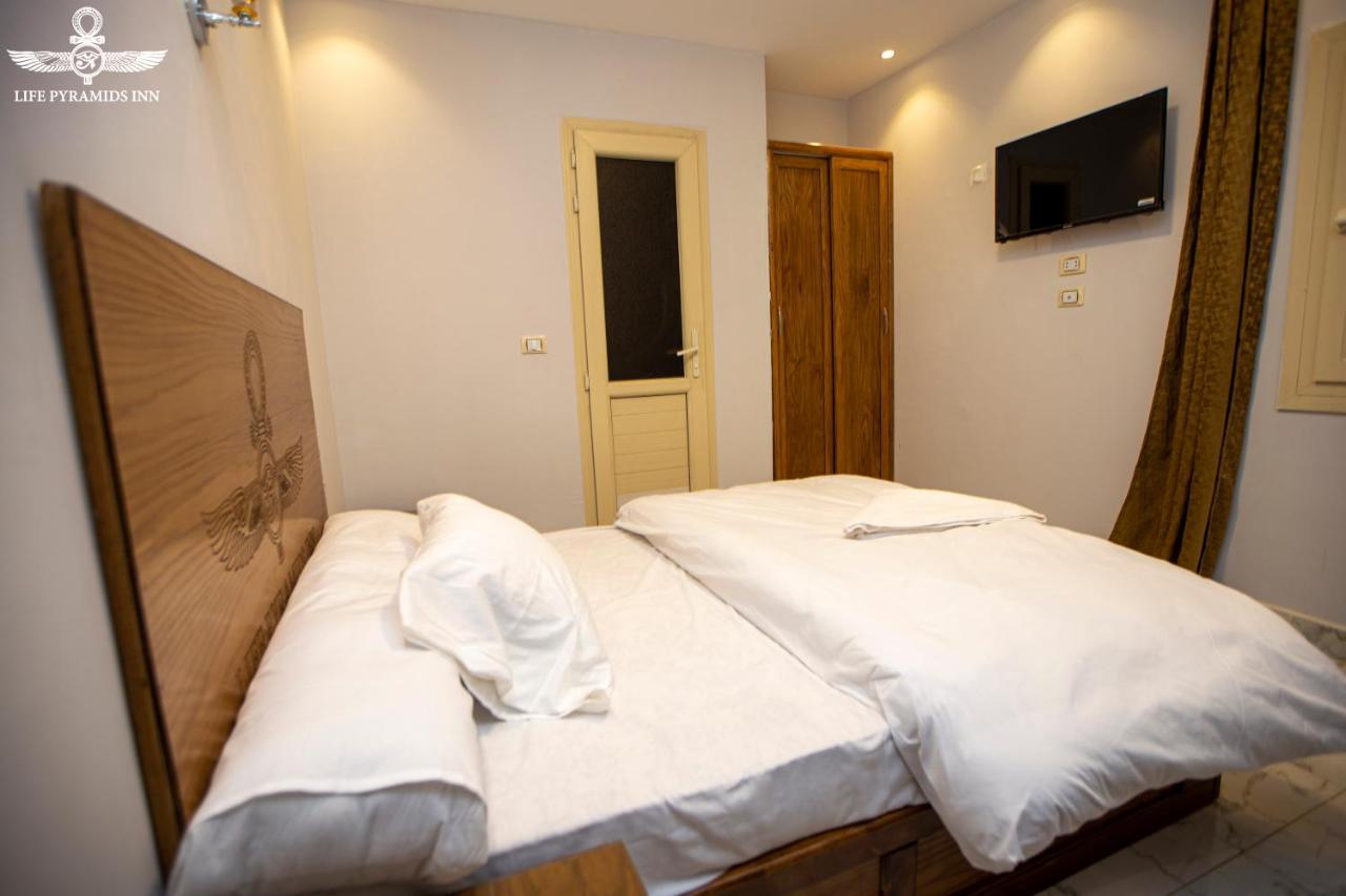 Life Pyramids Inn Kafrat al Jabal Exterior photo
