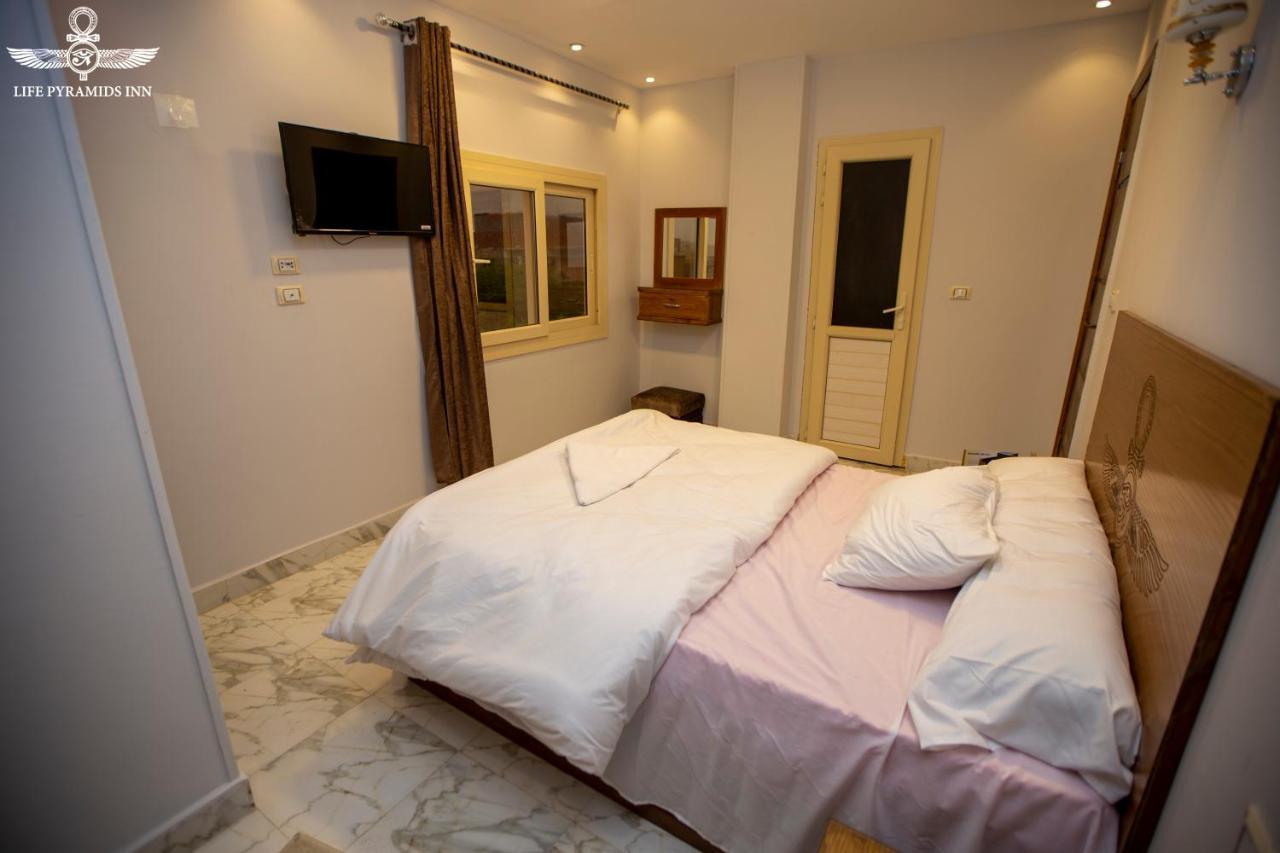 Life Pyramids Inn Kafrat al Jabal Exterior photo